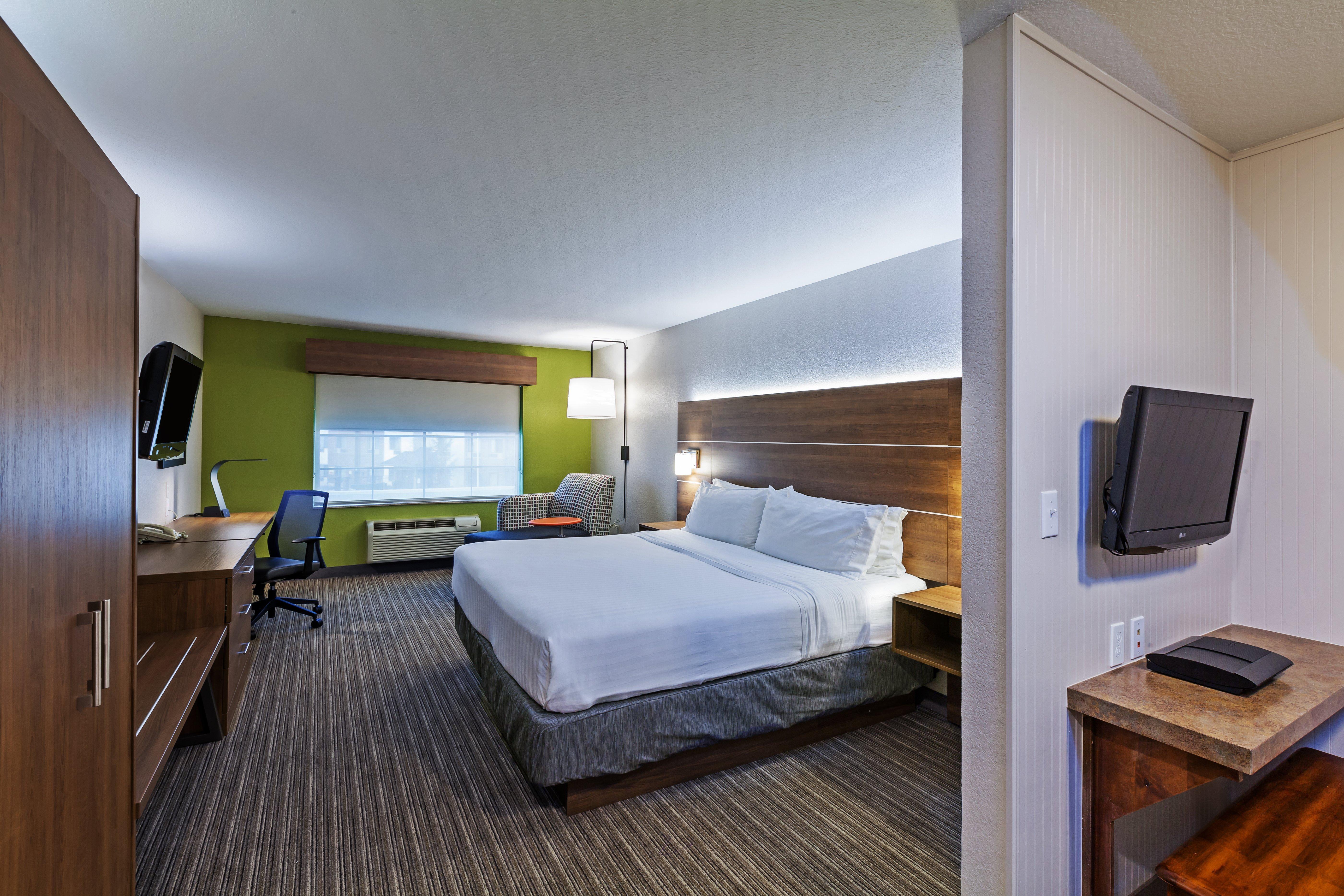 Holiday Inn Express & Suites Tulsa S Broken Arrow Hwy 51 By Ihg Exterior foto